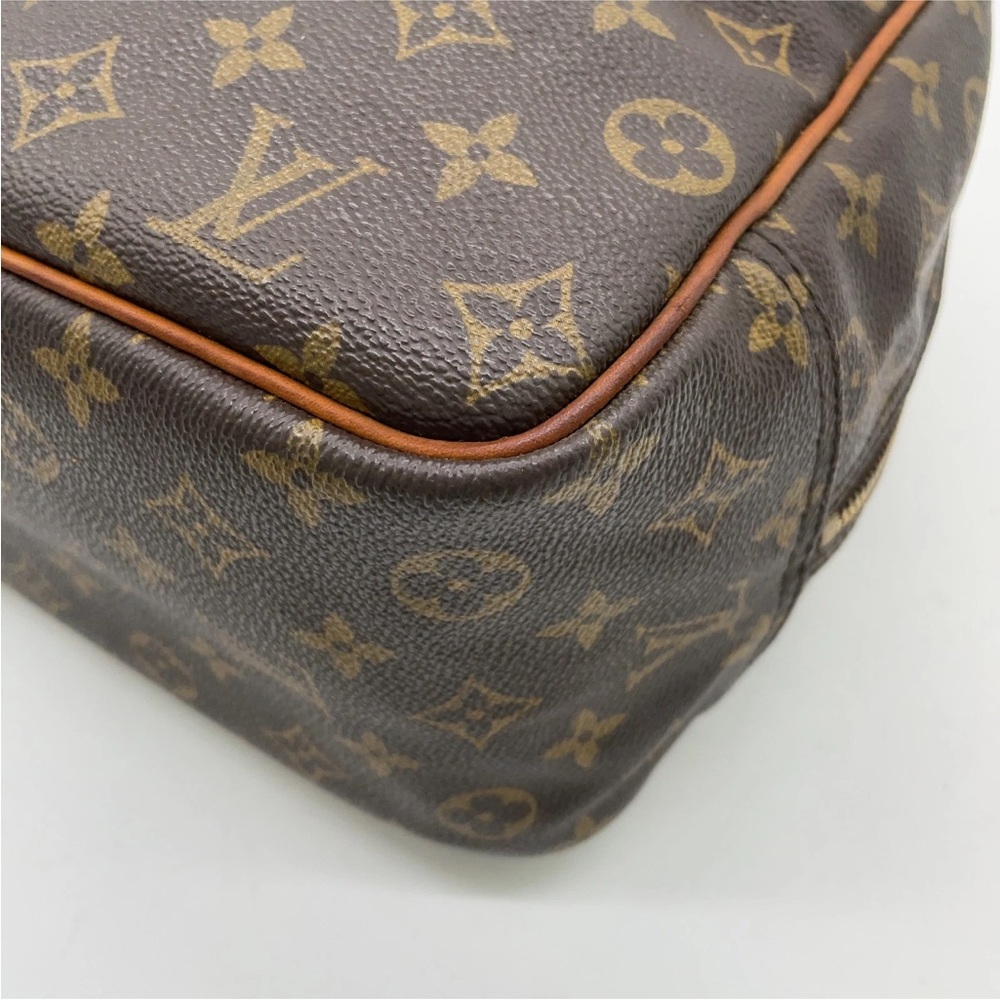 Louis Vuitton Deauville Bag - Picture 11 of 14